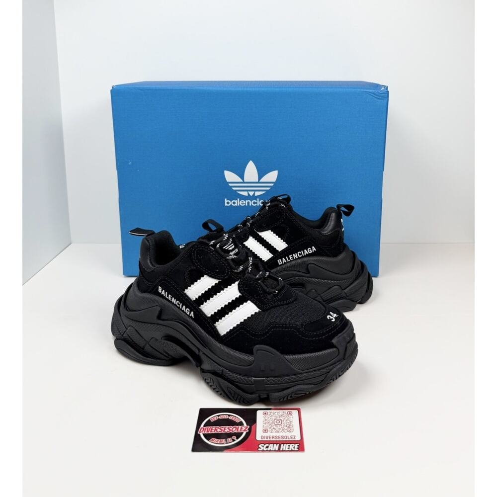 Size 34EU/4W - Balenciaga Triple S x Adidas Sneakers🖤 NEW/RETAIL $1,150!